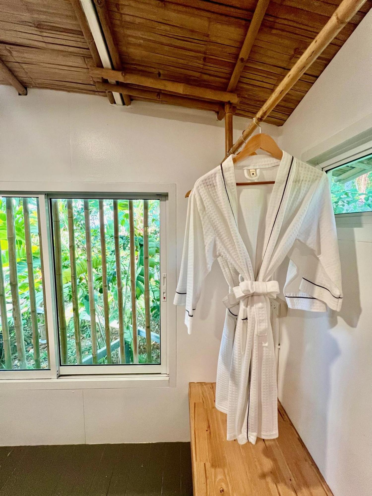 Jaiyen Resort Ko Yao Noi Bagian luar foto
